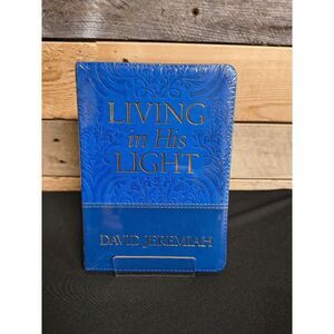 NEW & Sealed Living in His Light devotional by David Jeremiah